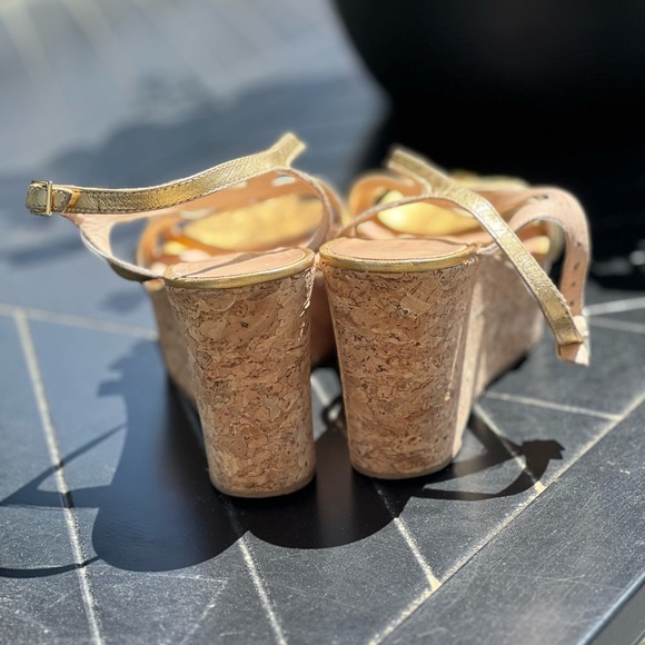 Kate Spade New York cork wedge sandal size 8 - Picture 9 of 10